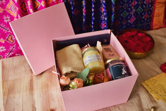 Rakhi gift