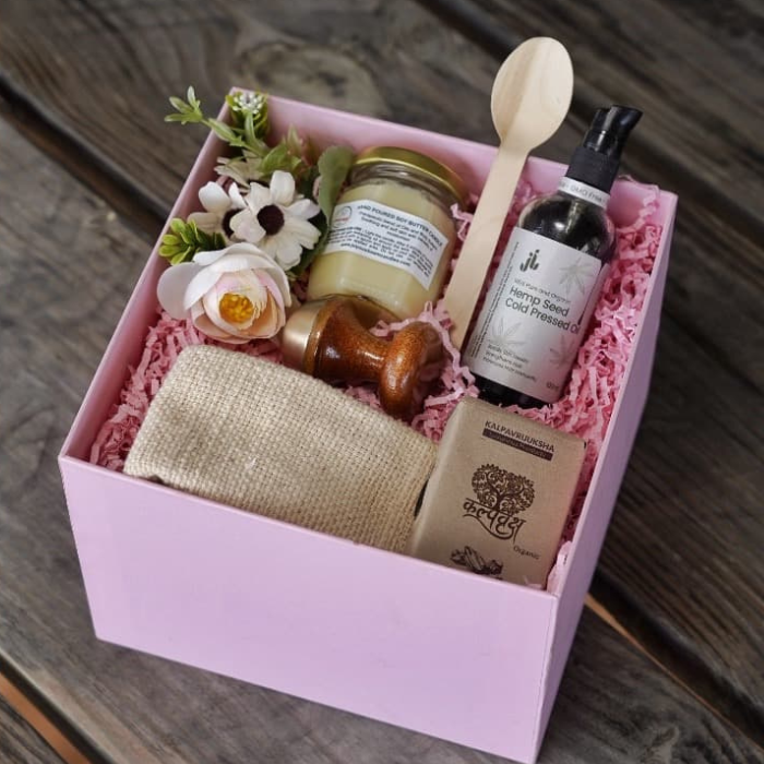 Self care gift hamper